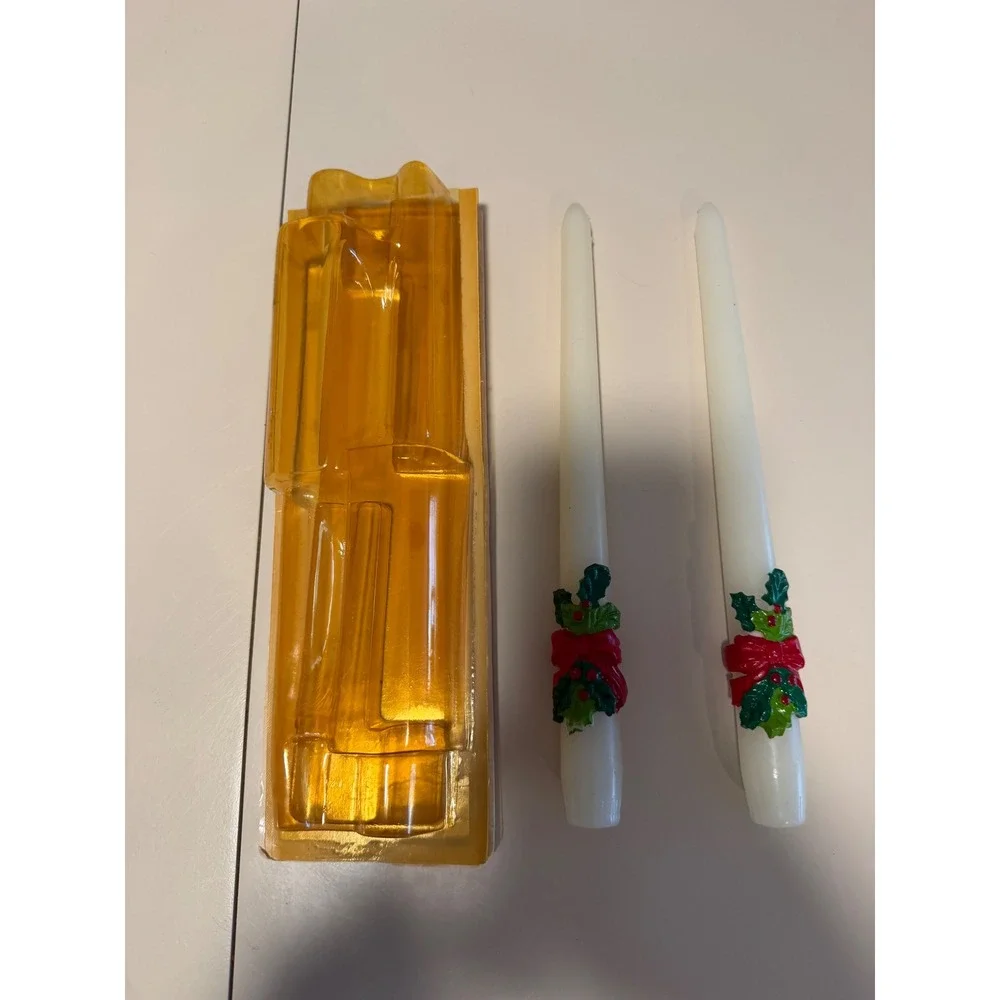 Vintage Christmas Holly Berry Taper Candles Pair Red Bow White Wax‎ 10in Holiday